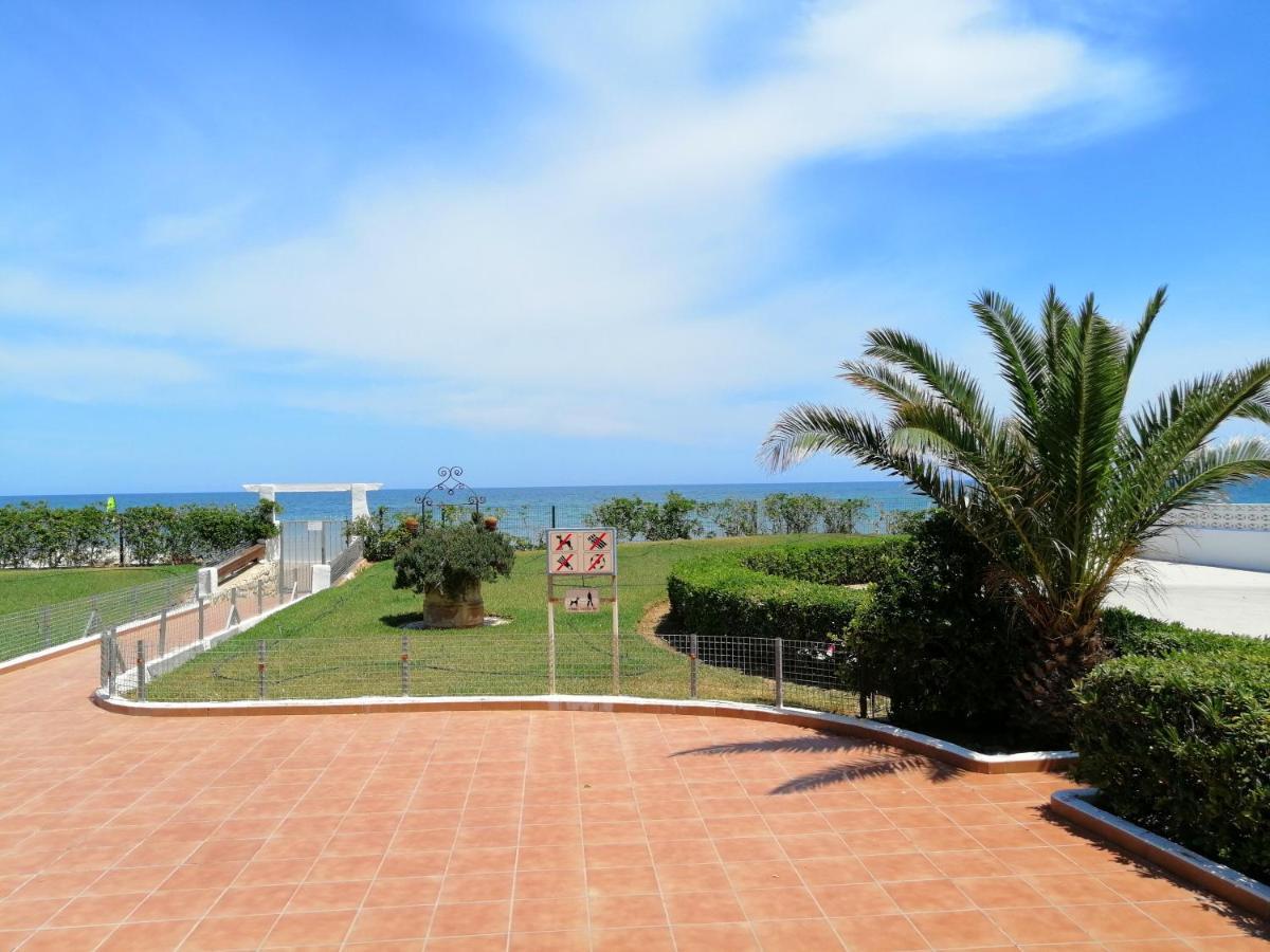 A Primera Linea De Playa Dénia Exterior foto